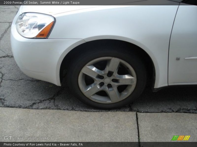 Summit White / Light Taupe 2009 Pontiac G6 Sedan
