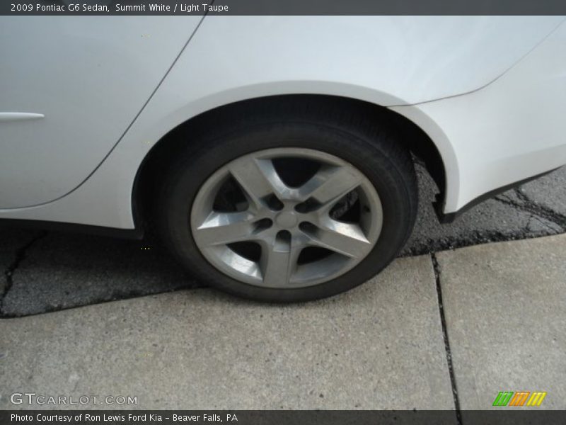 Summit White / Light Taupe 2009 Pontiac G6 Sedan