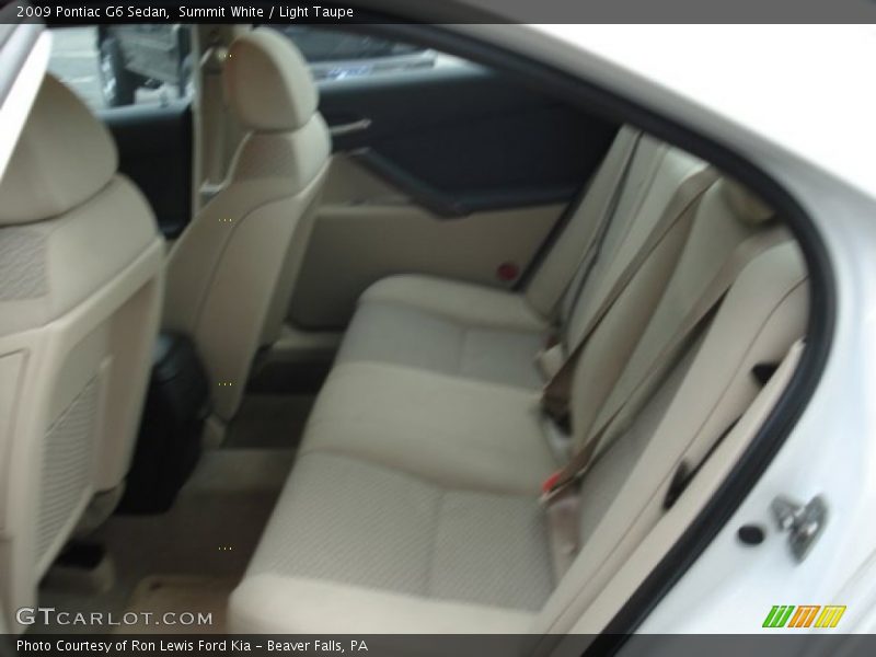 Summit White / Light Taupe 2009 Pontiac G6 Sedan