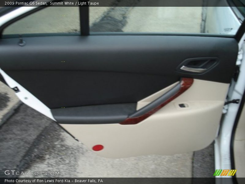 Summit White / Light Taupe 2009 Pontiac G6 Sedan