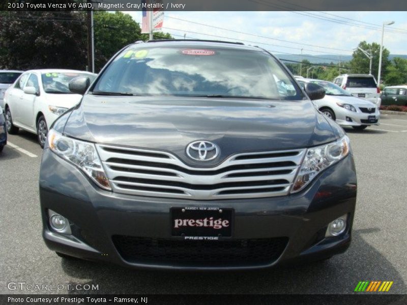 Magnetic Gray Metallic / Ivory 2010 Toyota Venza V6 AWD
