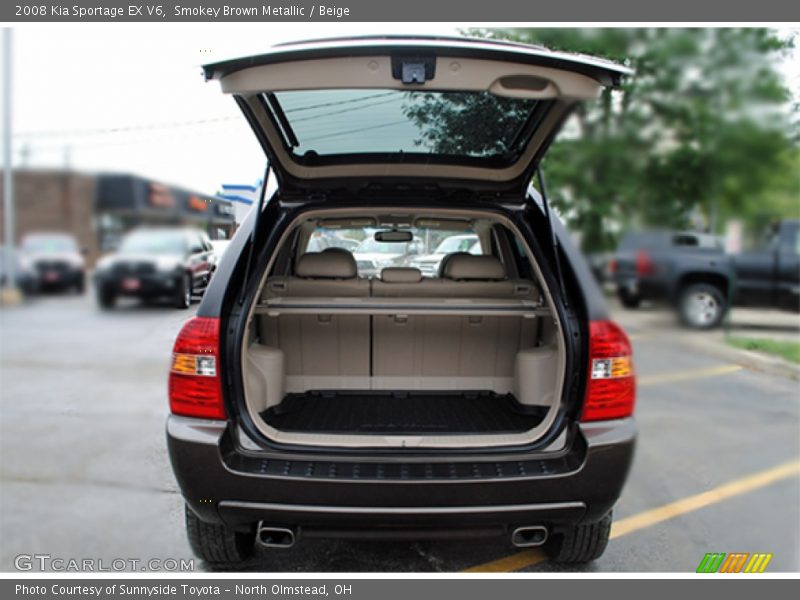  2008 Sportage EX V6 Trunk