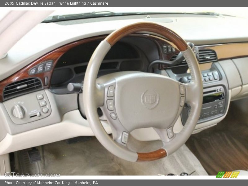 White Lightning / Cashmere 2005 Cadillac DeVille Sedan