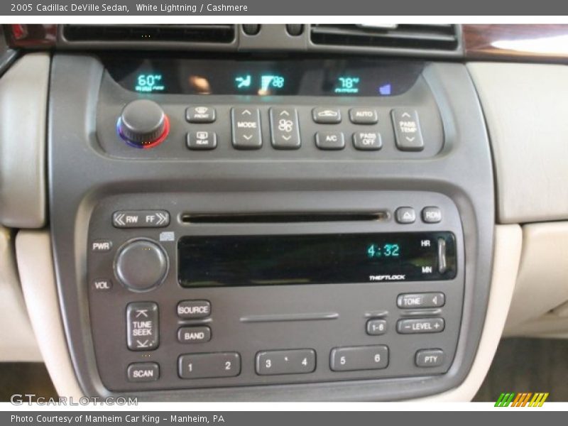 White Lightning / Cashmere 2005 Cadillac DeVille Sedan