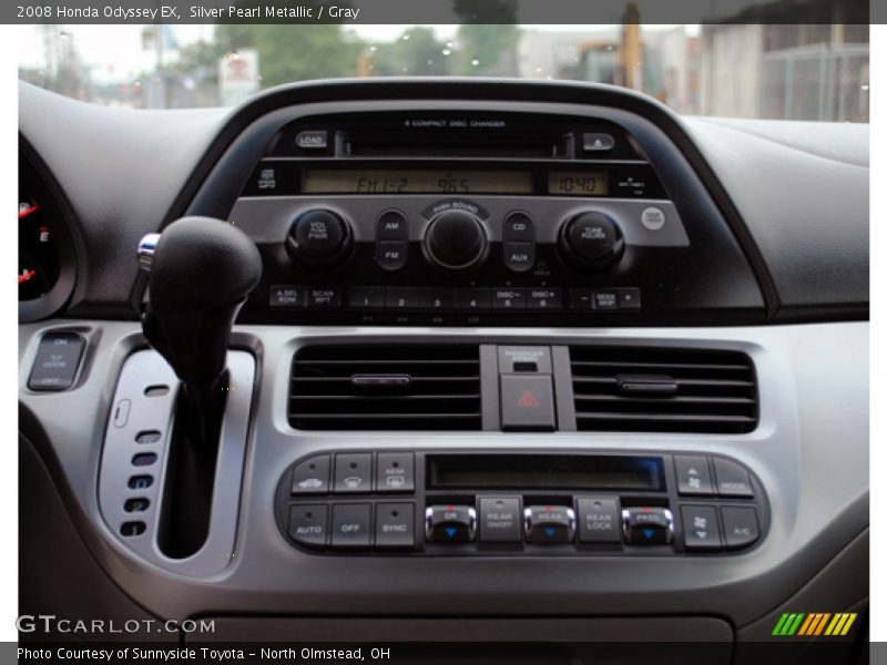 Silver Pearl Metallic / Gray 2008 Honda Odyssey EX