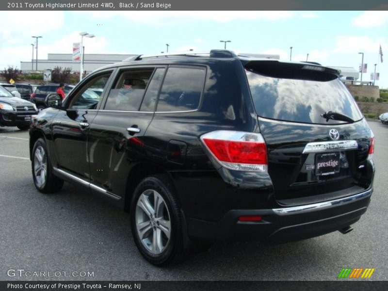 Black / Sand Beige 2011 Toyota Highlander Limited 4WD