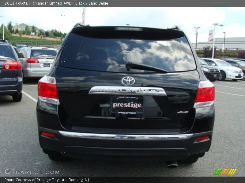 Black / Sand Beige 2011 Toyota Highlander Limited 4WD