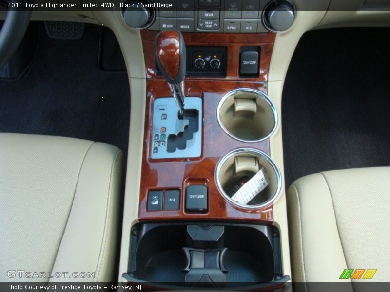 Black / Sand Beige 2011 Toyota Highlander Limited 4WD