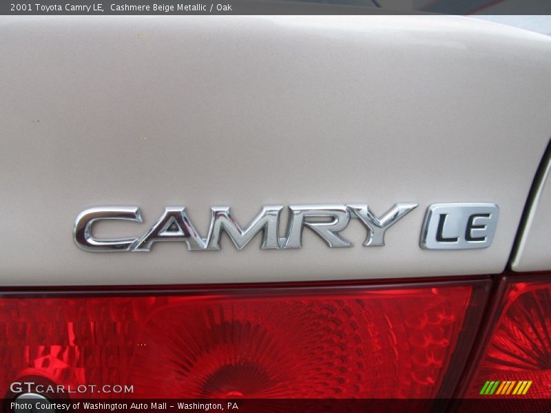 Cashmere Beige Metallic / Oak 2001 Toyota Camry LE