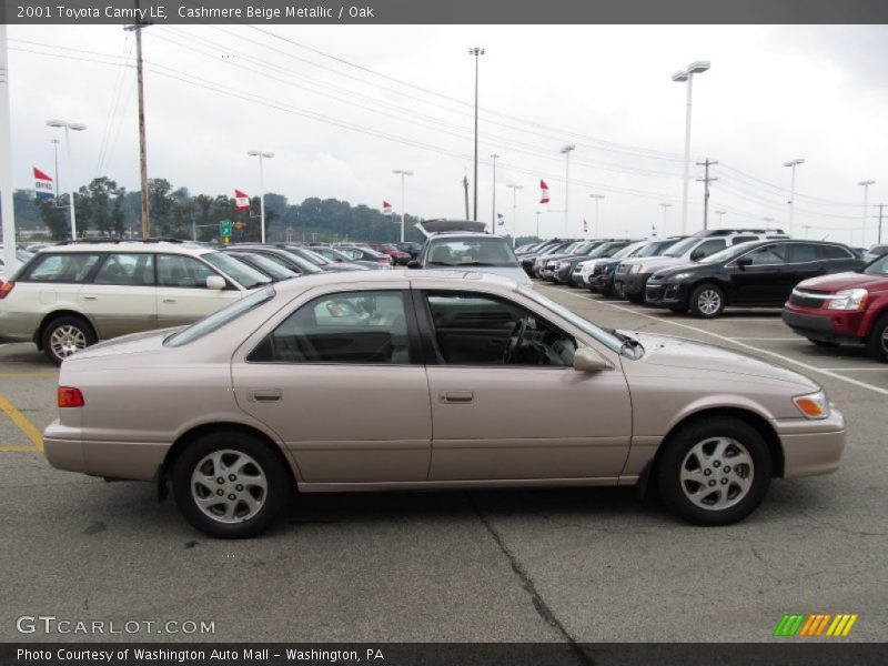 Cashmere Beige Metallic / Oak 2001 Toyota Camry LE