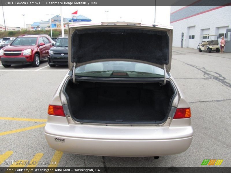 Cashmere Beige Metallic / Oak 2001 Toyota Camry LE