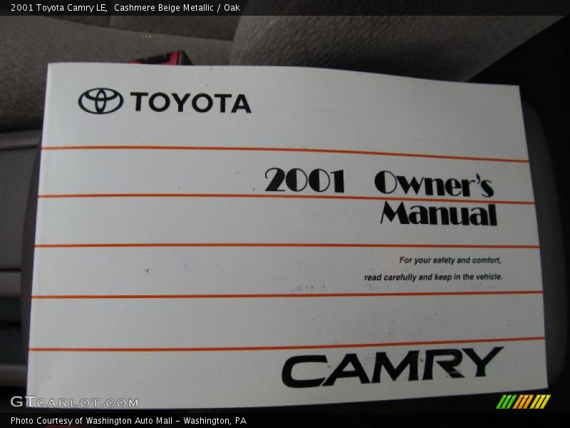 Cashmere Beige Metallic / Oak 2001 Toyota Camry LE