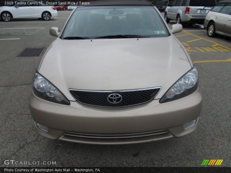 Desert Sand Mica / Taupe 2005 Toyota Camry SE