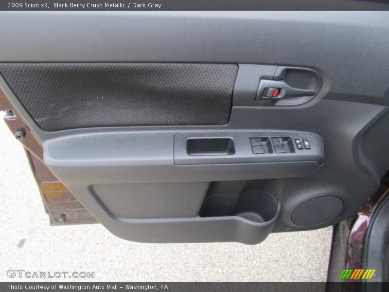 Black Berry Crush Metallic / Dark Gray 2009 Scion xB