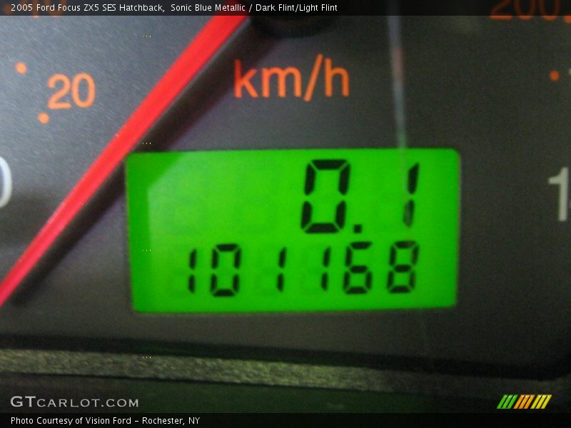 Sonic Blue Metallic / Dark Flint/Light Flint 2005 Ford Focus ZX5 SES Hatchback