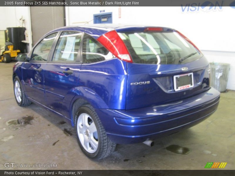 Sonic Blue Metallic / Dark Flint/Light Flint 2005 Ford Focus ZX5 SES Hatchback