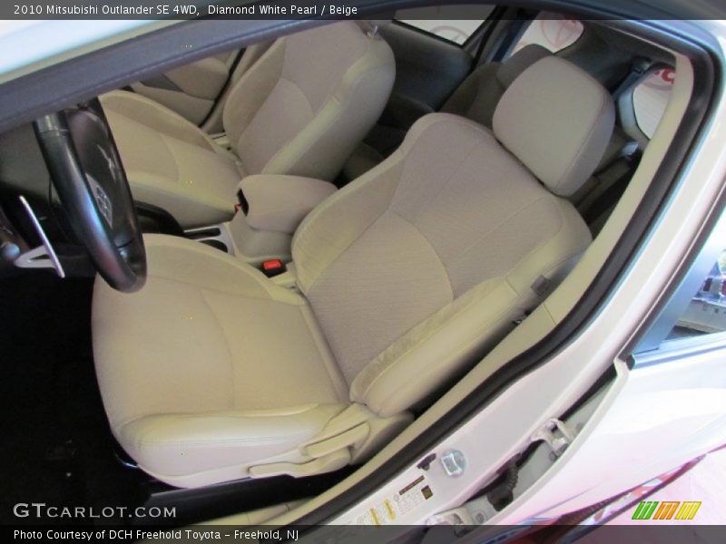 Diamond White Pearl / Beige 2010 Mitsubishi Outlander SE 4WD