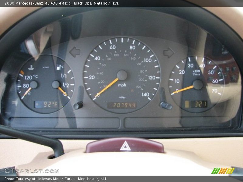 Black Opal Metallic / Java 2000 Mercedes-Benz ML 430 4Matic