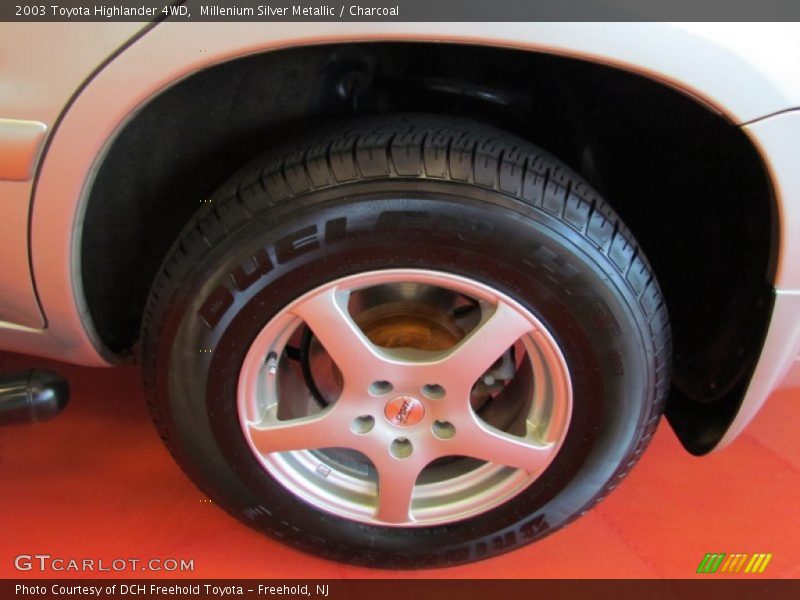 Millenium Silver Metallic / Charcoal 2003 Toyota Highlander 4WD
