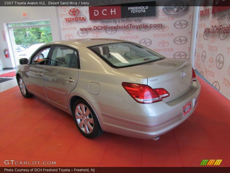 Desert Sand Mica / Ivory 2007 Toyota Avalon XLS