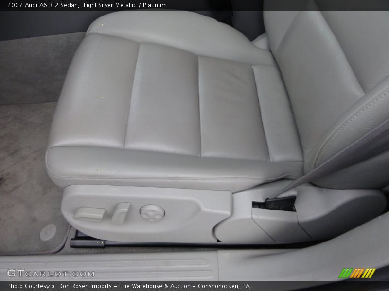 Light Silver Metallic / Platinum 2007 Audi A6 3.2 Sedan