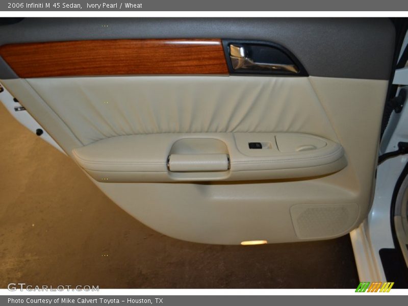 Ivory Pearl / Wheat 2006 Infiniti M 45 Sedan