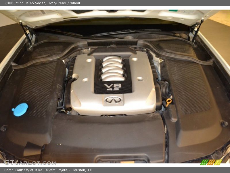 Ivory Pearl / Wheat 2006 Infiniti M 45 Sedan