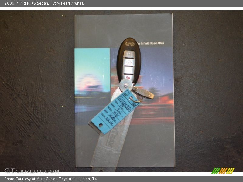 Ivory Pearl / Wheat 2006 Infiniti M 45 Sedan