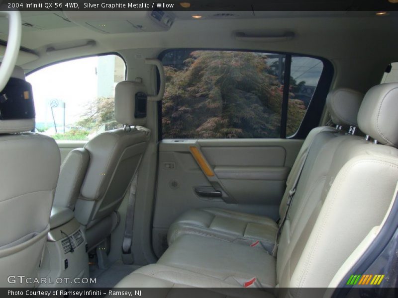  2004 QX 56 4WD Willow Interior
