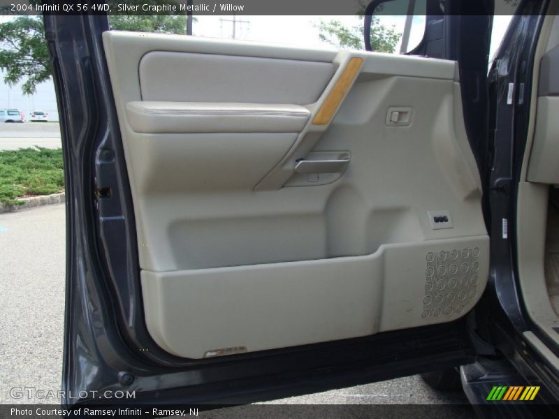 Door Panel of 2004 QX 56 4WD