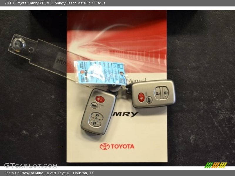 Sandy Beach Metallic / Bisque 2010 Toyota Camry XLE V6