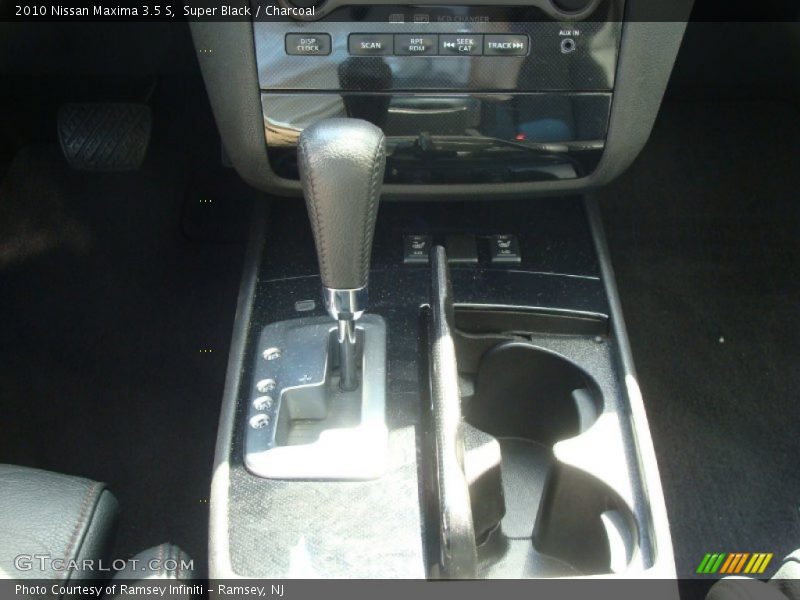 Super Black / Charcoal 2010 Nissan Maxima 3.5 S