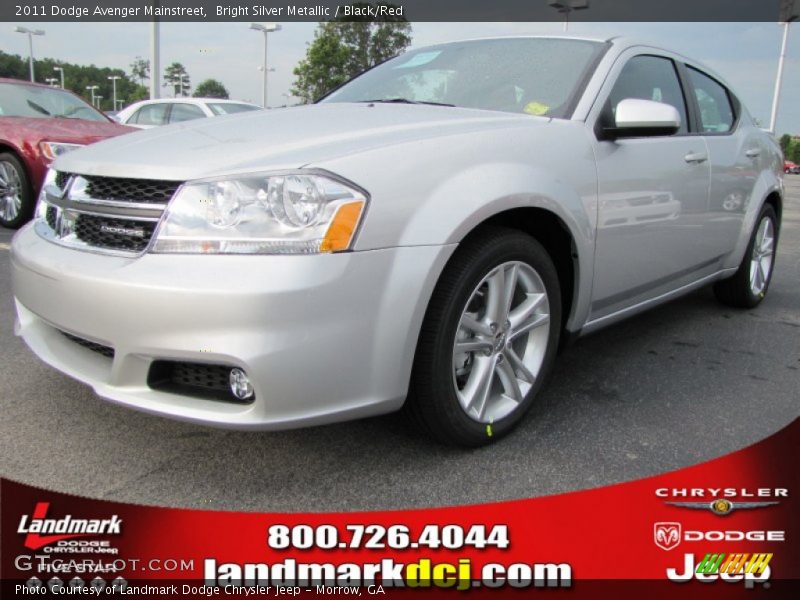 Bright Silver Metallic / Black/Red 2011 Dodge Avenger Mainstreet
