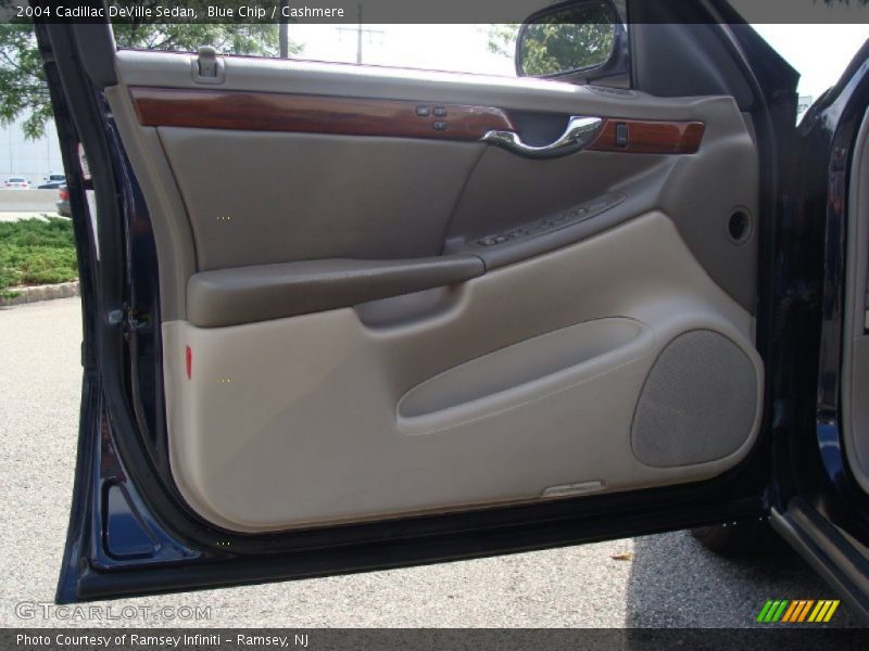 Blue Chip / Cashmere 2004 Cadillac DeVille Sedan