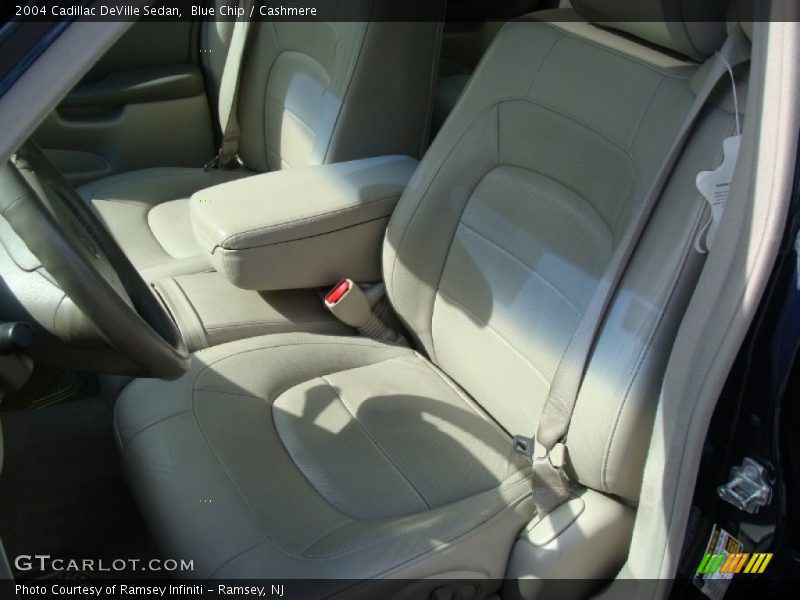 Blue Chip / Cashmere 2004 Cadillac DeVille Sedan