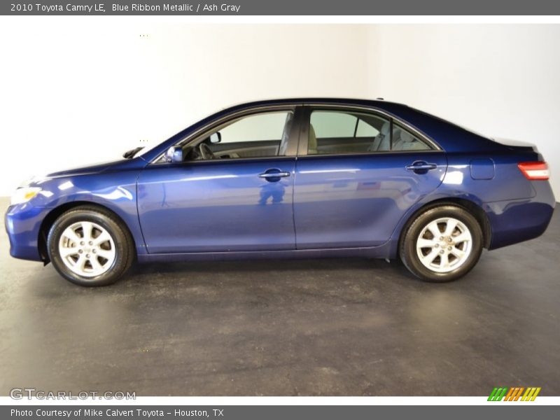 Blue Ribbon Metallic / Ash Gray 2010 Toyota Camry LE