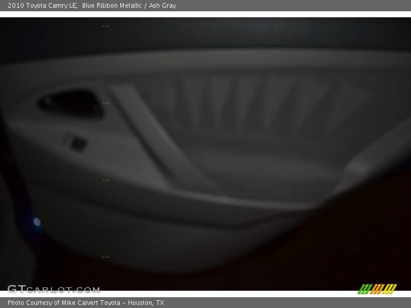 Blue Ribbon Metallic / Ash Gray 2010 Toyota Camry LE