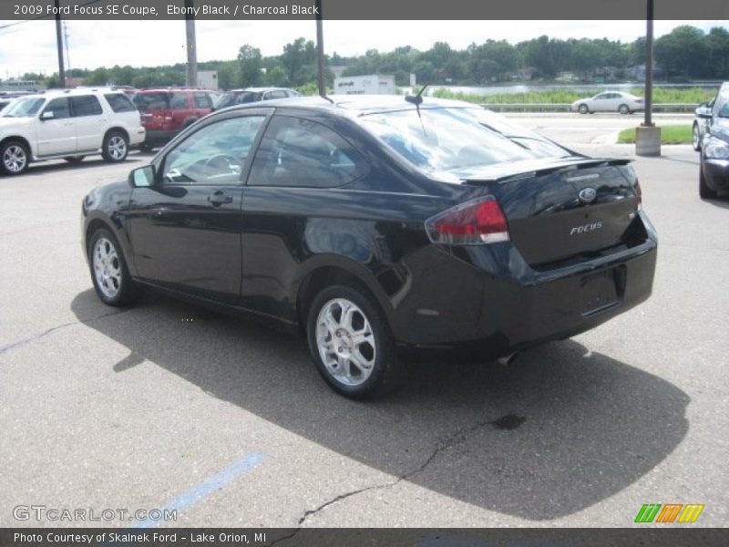 Ebony Black / Charcoal Black 2009 Ford Focus SE Coupe
