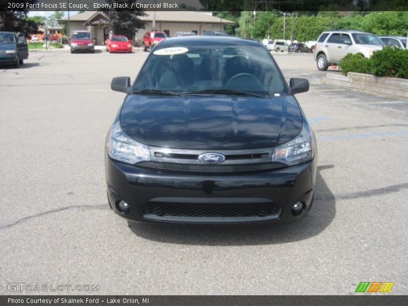 Ebony Black / Charcoal Black 2009 Ford Focus SE Coupe