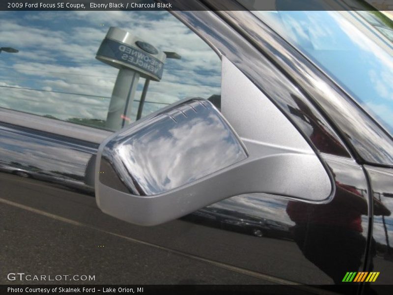 Ebony Black / Charcoal Black 2009 Ford Focus SE Coupe