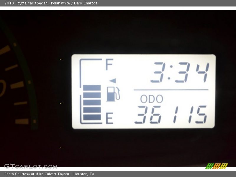 Polar White / Dark Charcoal 2010 Toyota Yaris Sedan