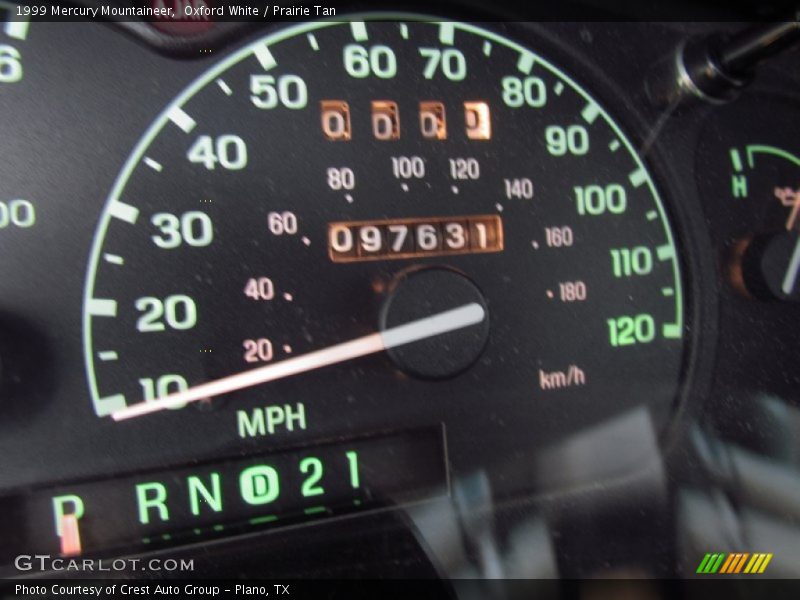 Oxford White / Prairie Tan 1999 Mercury Mountaineer