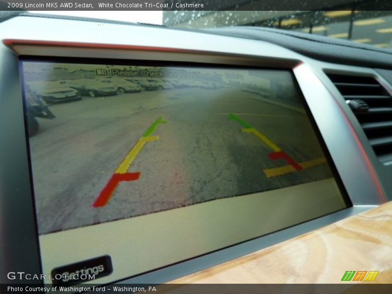 White Chocolate Tri-Coat / Cashmere 2009 Lincoln MKS AWD Sedan