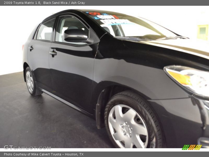 Black Sand Mica / Ash Gray 2009 Toyota Matrix 1.8