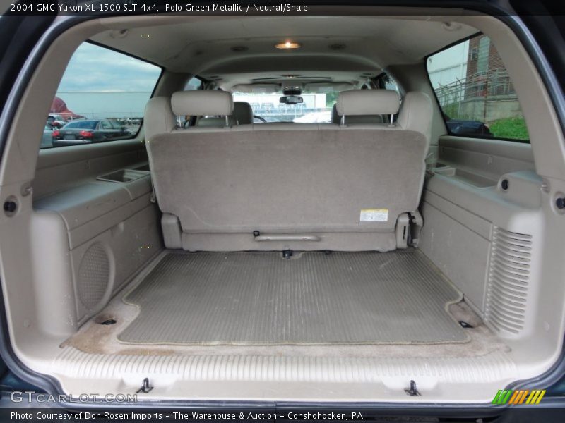  2004 Yukon XL 1500 SLT 4x4 Trunk