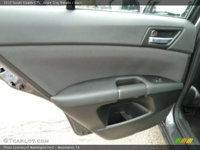Door Panel of 2010 Kizashi GTS