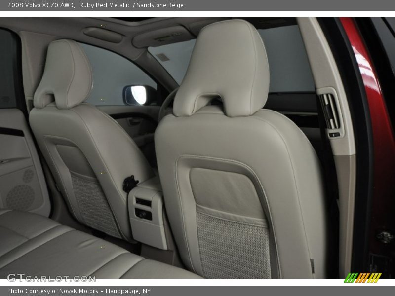 Ruby Red Metallic / Sandstone Beige 2008 Volvo XC70 AWD