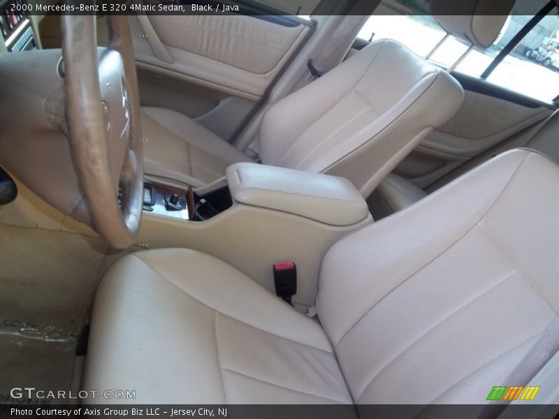 Black / Java 2000 Mercedes-Benz E 320 4Matic Sedan