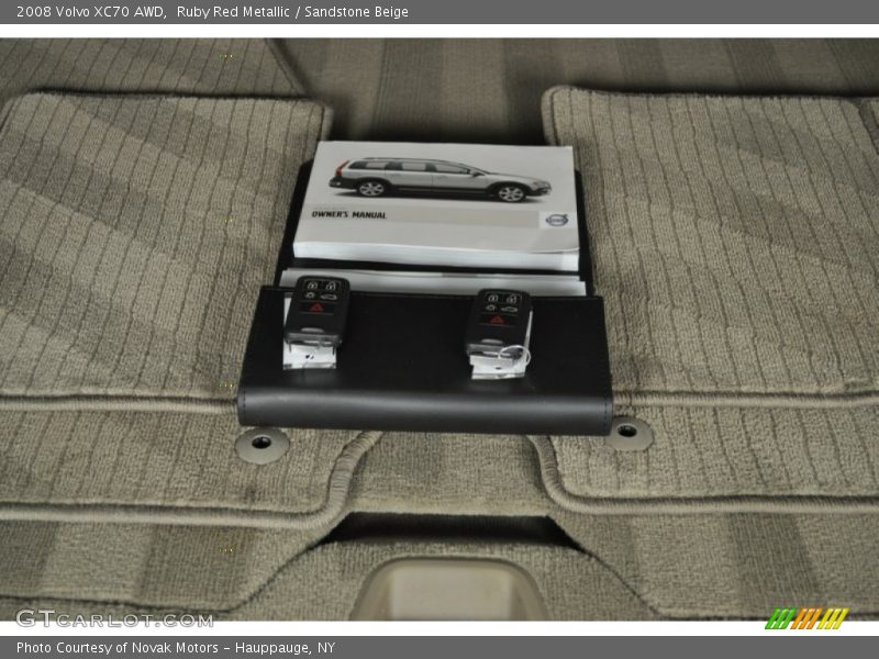 Ruby Red Metallic / Sandstone Beige 2008 Volvo XC70 AWD