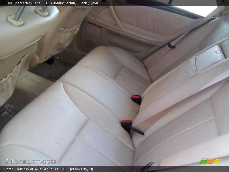  2000 E 320 4Matic Sedan Java Interior